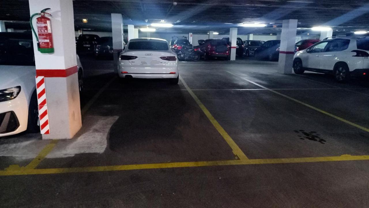 Apartamento Posidonia Free Parking Cadiz Exterior photo